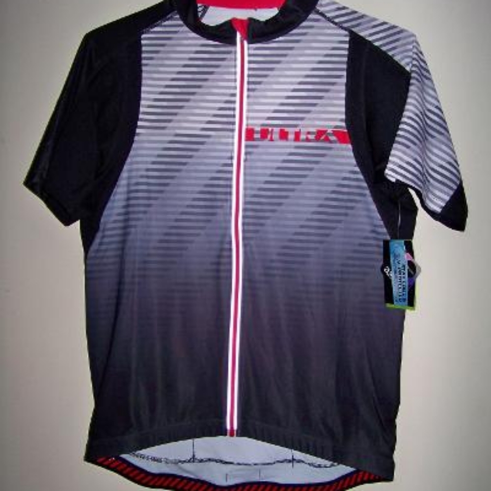 Performance Cycling Shirt NWT sz L